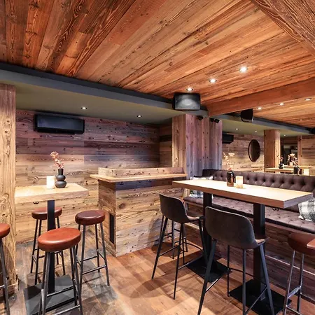 No 8 Bed & Bar 酒店 韦尔比耶