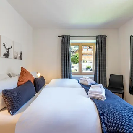 酒店 No 8 Bed & Bar 3*