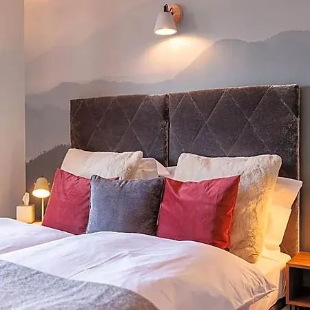 No 8 Bed & Bar 3* Verbier