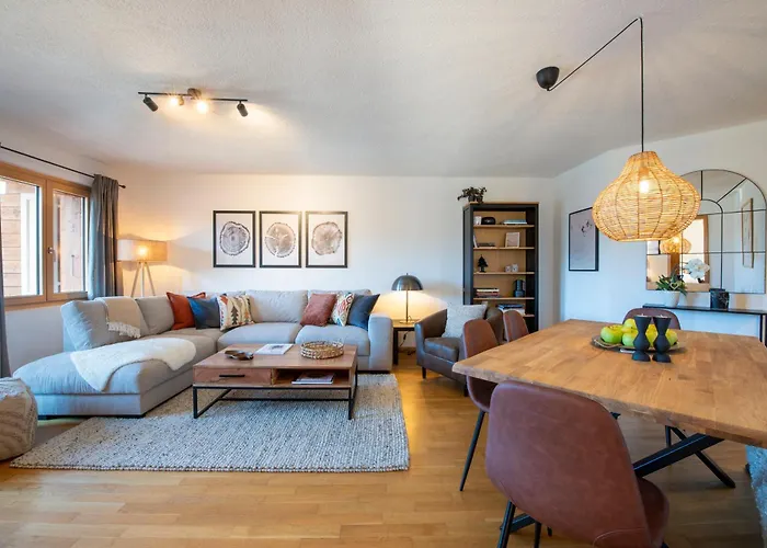 Hotel No 8 Bed & Bar