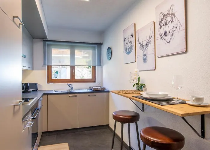 Hotel No 8 Bed & Bar 3*