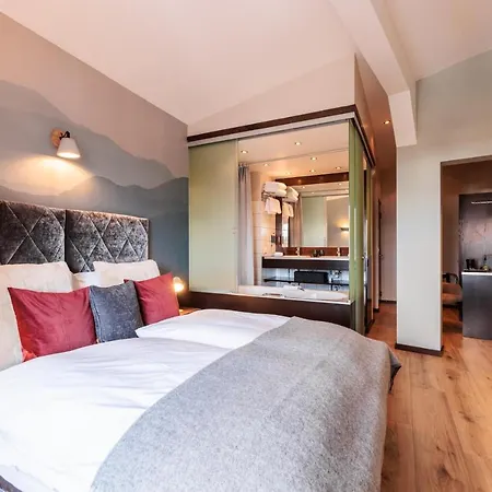 No 8 Bed & Bar Hotel Verbier