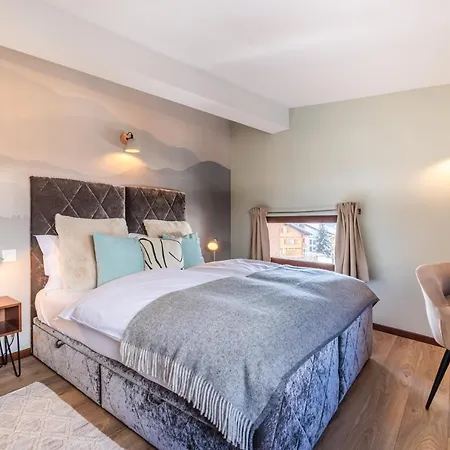 No 8 Bed & Bar Hotel Verbier