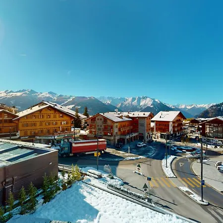 Hotel No 8 Bed & Bar 3*