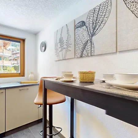 No 8 Bed & Bar Hotel