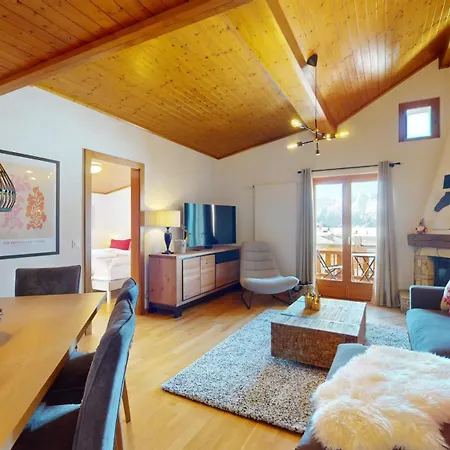 Hotel No 8 Bed & Bar